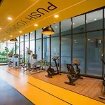Neu Suite Ampang, Lrt Jelatek, Gleneagles Hospital