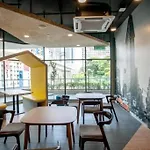 Neu Suite Ampang, Lrt Jelatek, Gleneagles Hospital